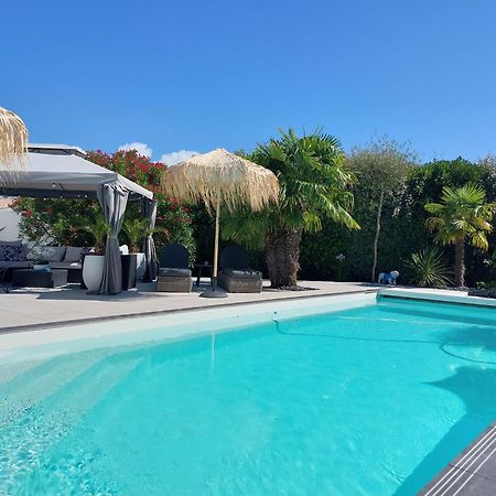 Suites By Aix Keys Avec Jacuzzi Privatif 5 Min Des Plages Fouras Saint-Laurent-de-la-Pree Екстер'єр фото